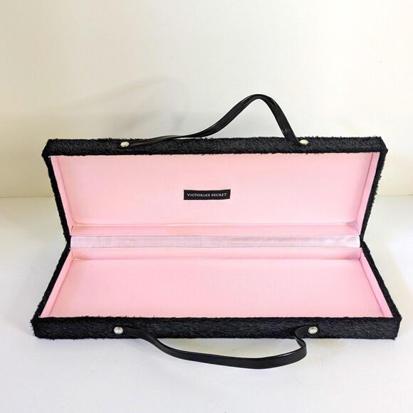 Victoria's Secret Gift Box Womens Clutch Bag from Tempting Treasures Black - Picture 2 of 14